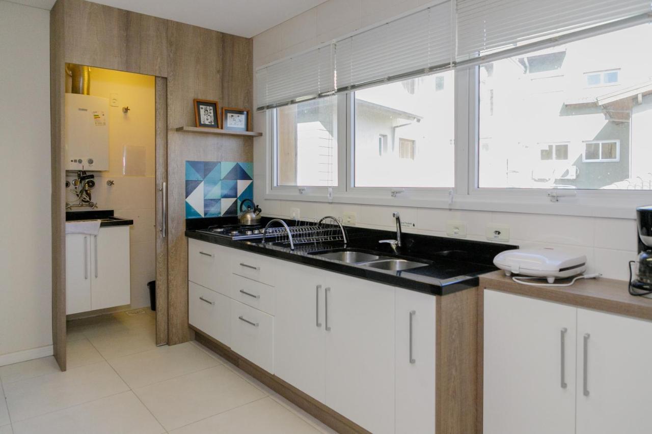 Апартаменты Apartamento Em Otima Localizacao Em Грамаду Экстерьер фото